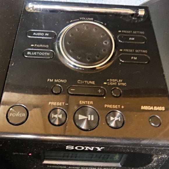 Sony Wireless Boombox Model ZS-BTY50 Bluetooth Radio - Picture 5 of 6